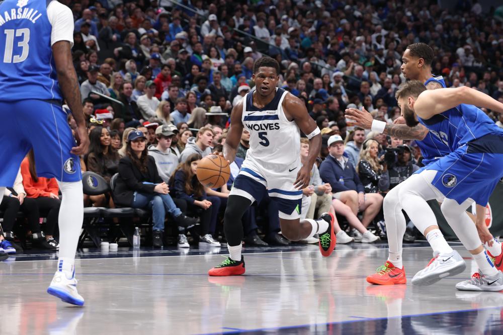 站稳脚跟 站稳脚跟