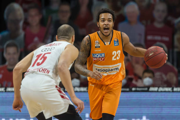 于聋人群体 于聋人群体