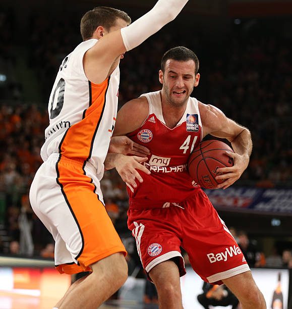 帅佩特科维 帅佩特科维