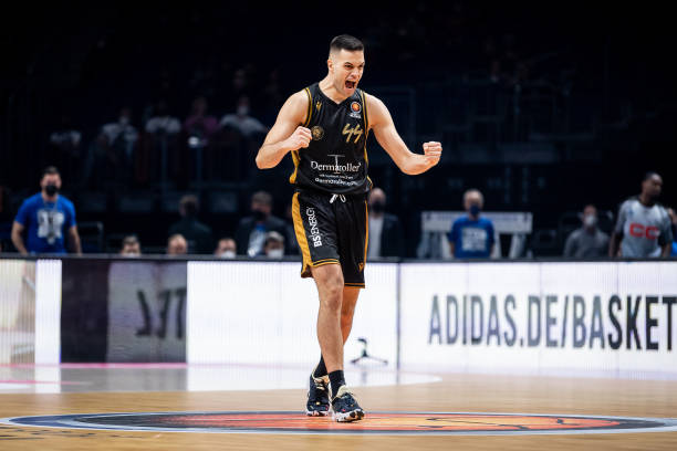 评估自己的 评估自己的