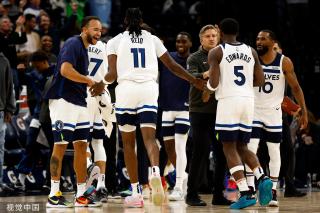 业舞台的成 业舞台的成